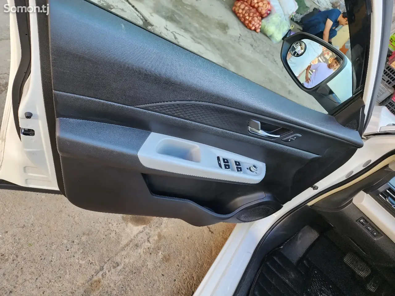 Dongfeng EN 007 2022 · 6.5 AT