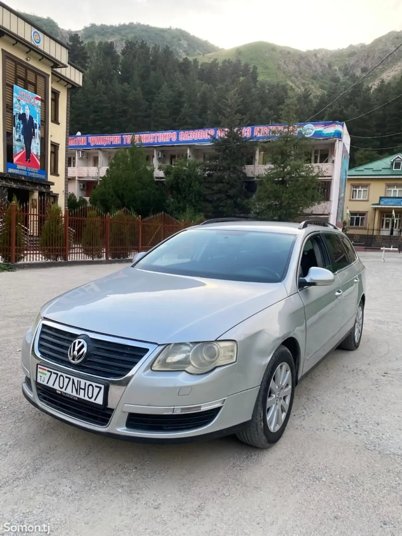 Volkswagen Passat 2007 · 2.0 MT