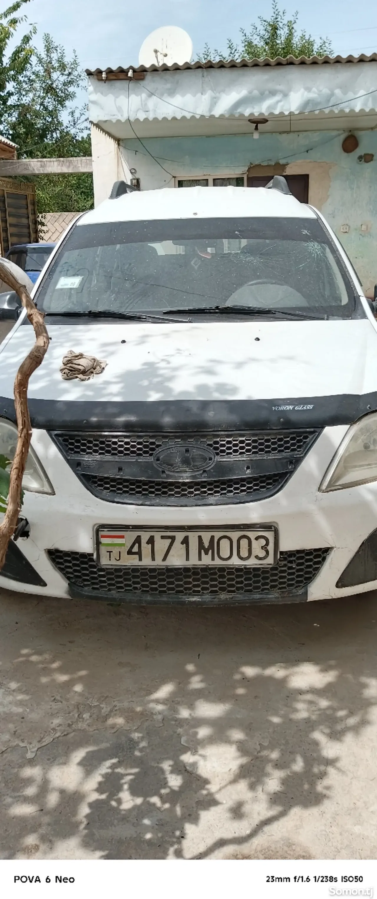 Lada (ВАЗ) Largus 2013 · 1.6 MT