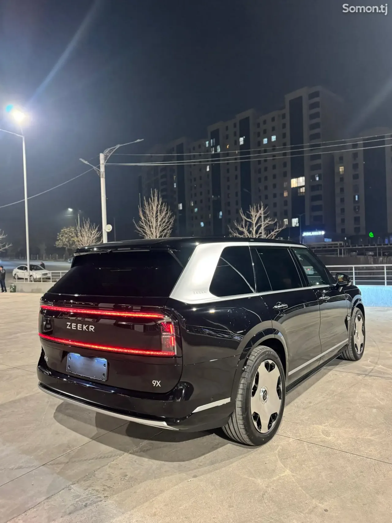 Zeekr X 2025 · 2.0 AT