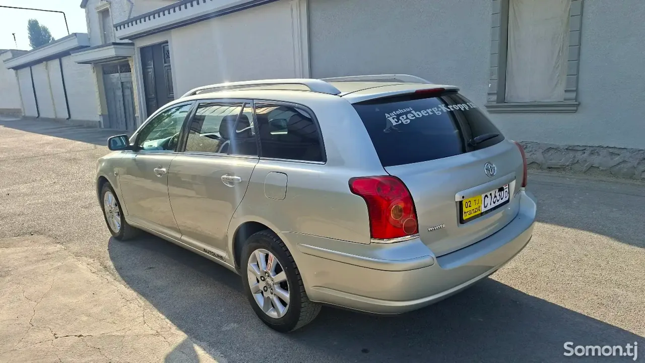 Toyota Avensis 2006 · 1.8 MT