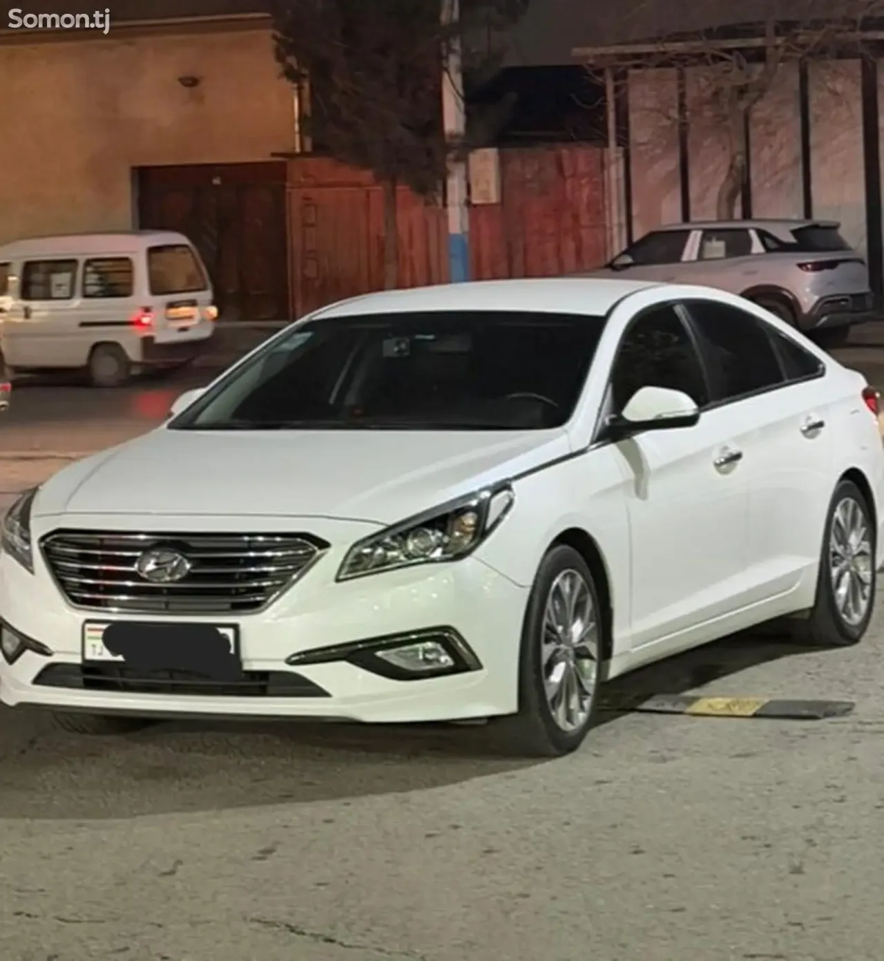 Hyundai Sonata 2016 · 1.7 AT