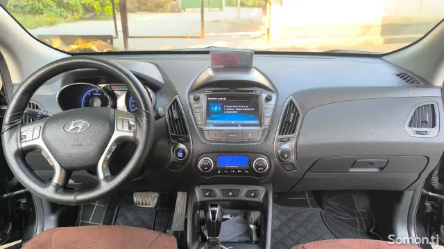 Hyundai Tucson 2014 · 2.0 AT