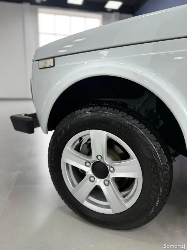 Lada (ВАЗ) Нива 2026 · 1.7 MT