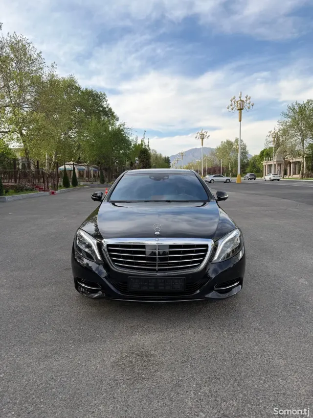 Mercedes-Benz S class 2015 · 3.0 AT