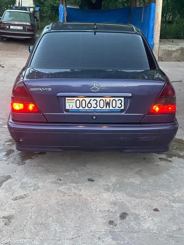 Mercedes-Benz C class 1997 · 1.8 MT