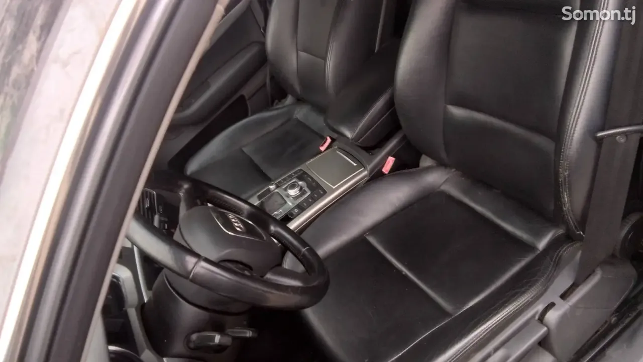 Audi A6 2006 · 2.0 AT