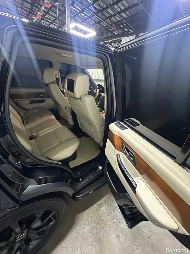 Land Rover Range Rover Sport 2009 · 4.2 AT