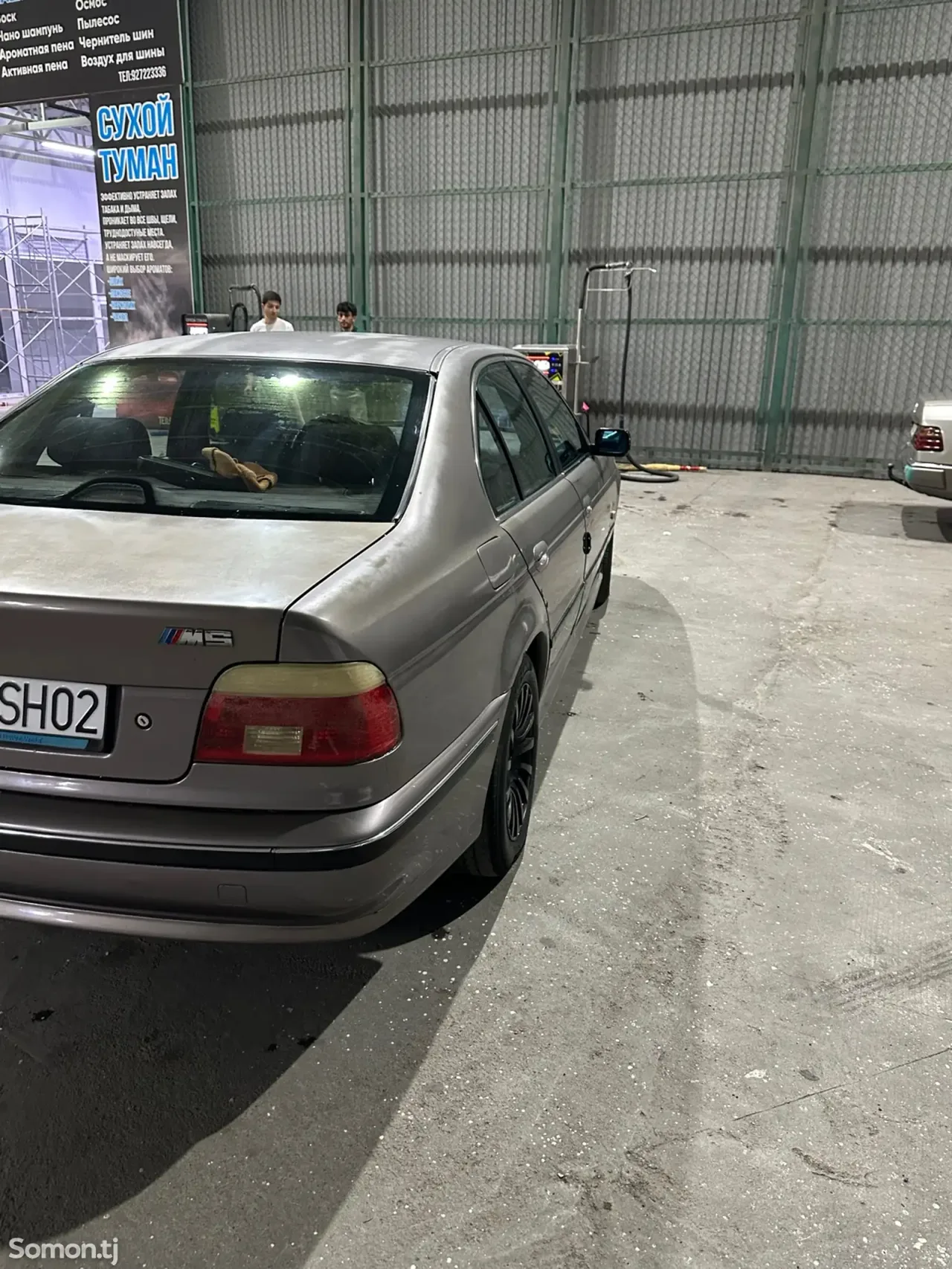 BMW 5 series 1999 · 2.0 MT