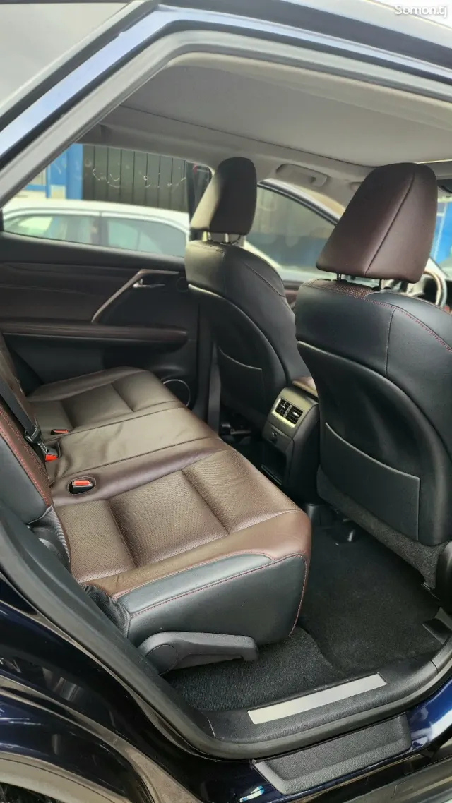 Lexus RX series 2016 · 3.5 AT