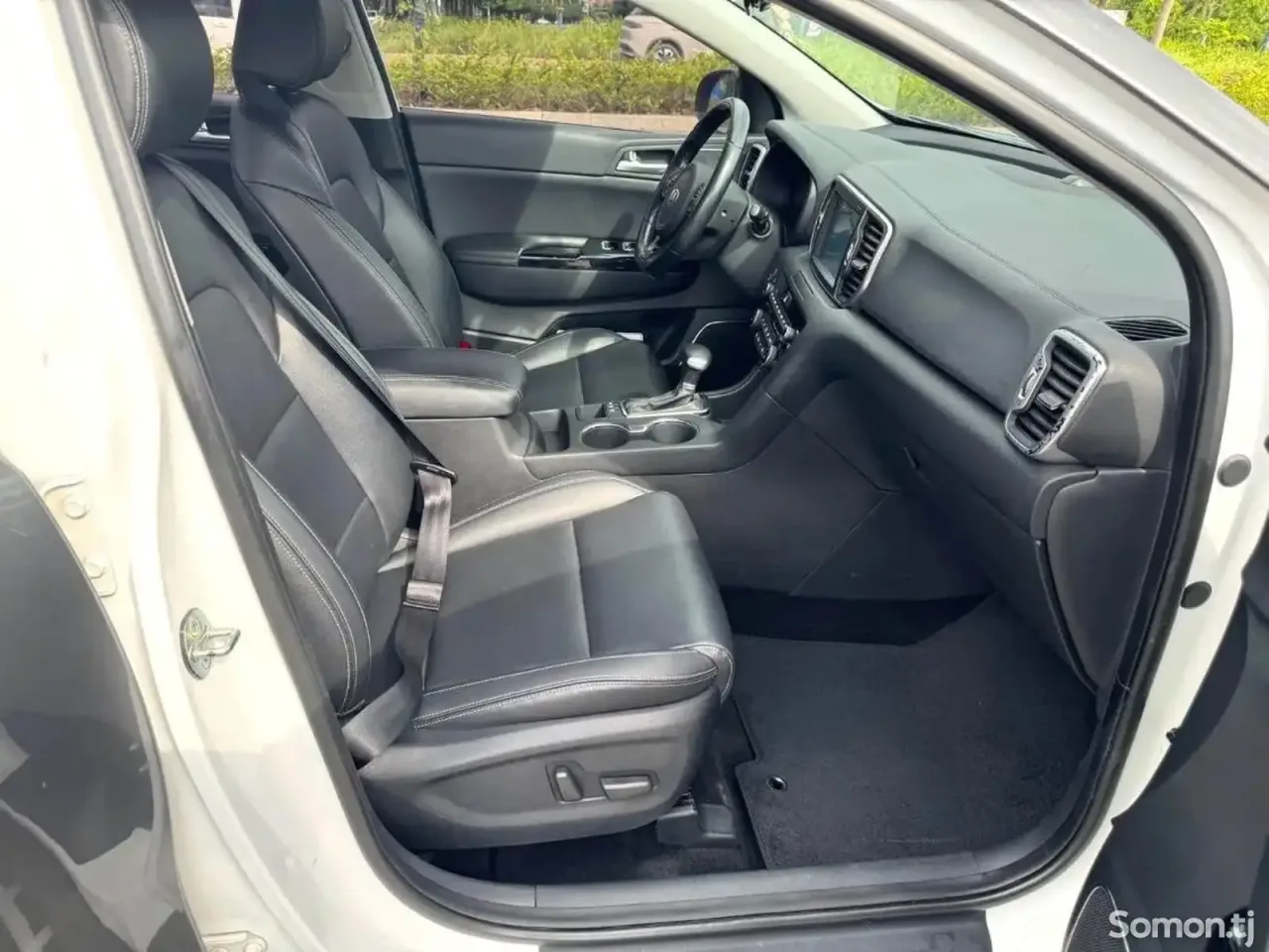 Kia Sportage 2016 · 1.6 AT