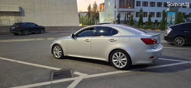 Lexus IS series 2008 · 2.5 AT