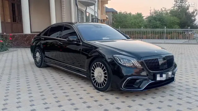 Mercedes-Benz S class 2009 · 5.0 AT
