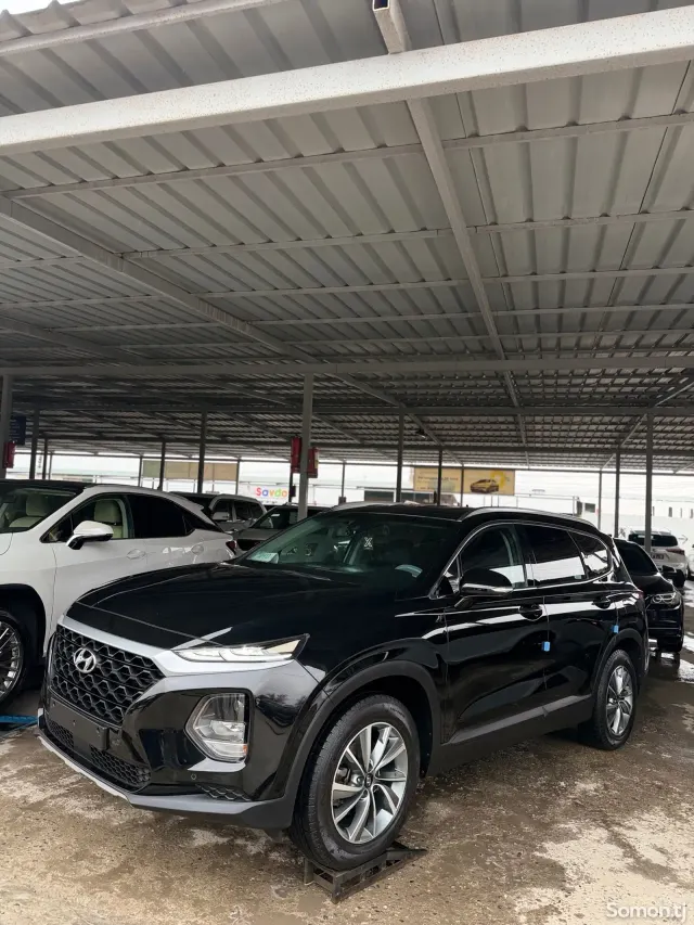 Hyundai Santa Fe 2019 · 2.2 AT
