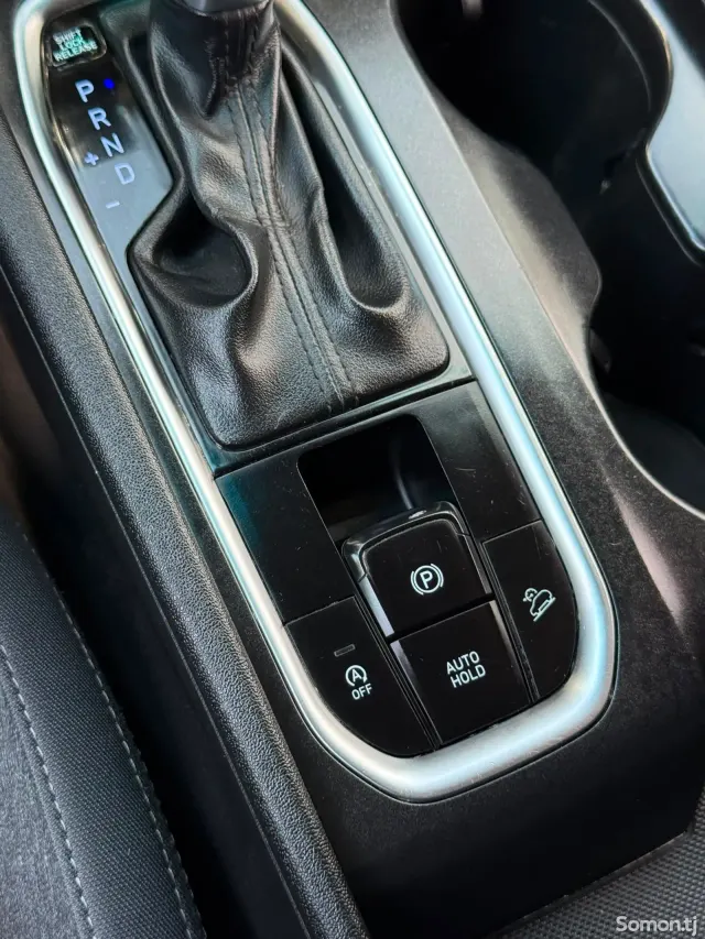 Hyundai Santa Fe 2019 · 2.4 AT