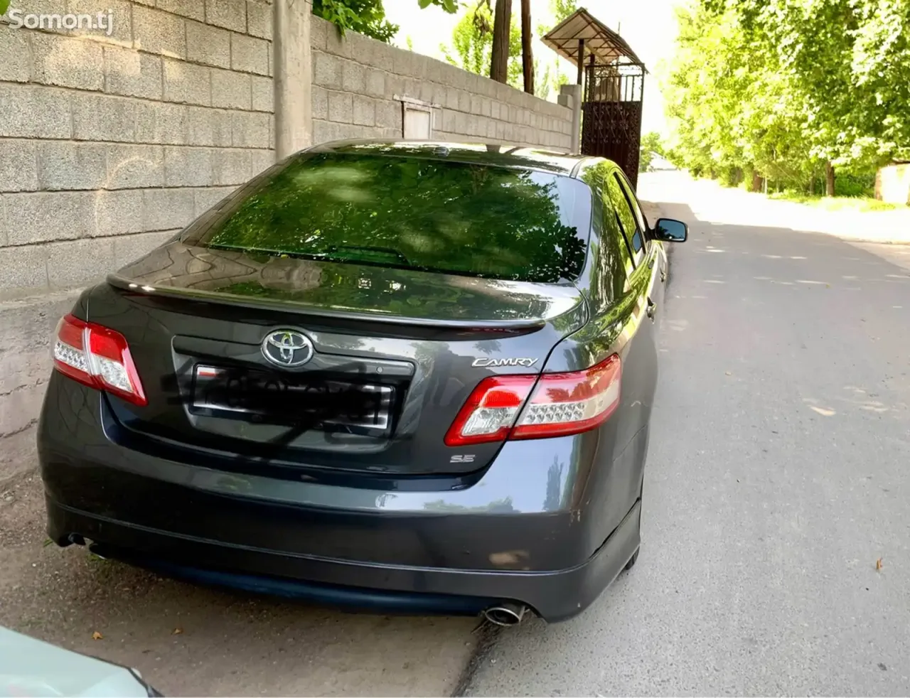 Toyota Camry 2010 · 2.5 AT