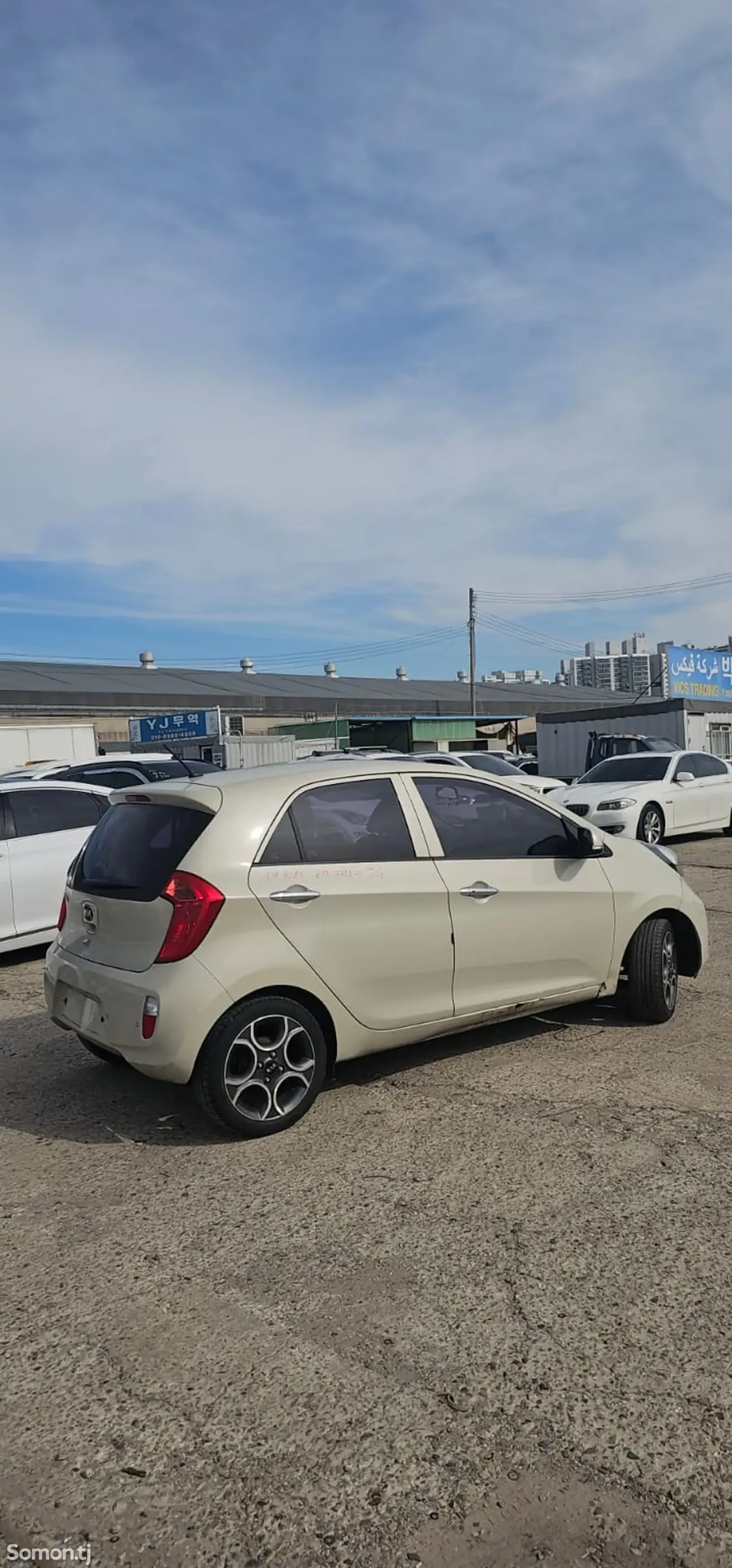 Kia Morning 2015 · 1.2 AT