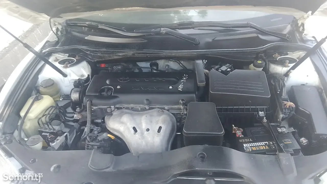 Toyota Camry 2009 · 2.4 AT