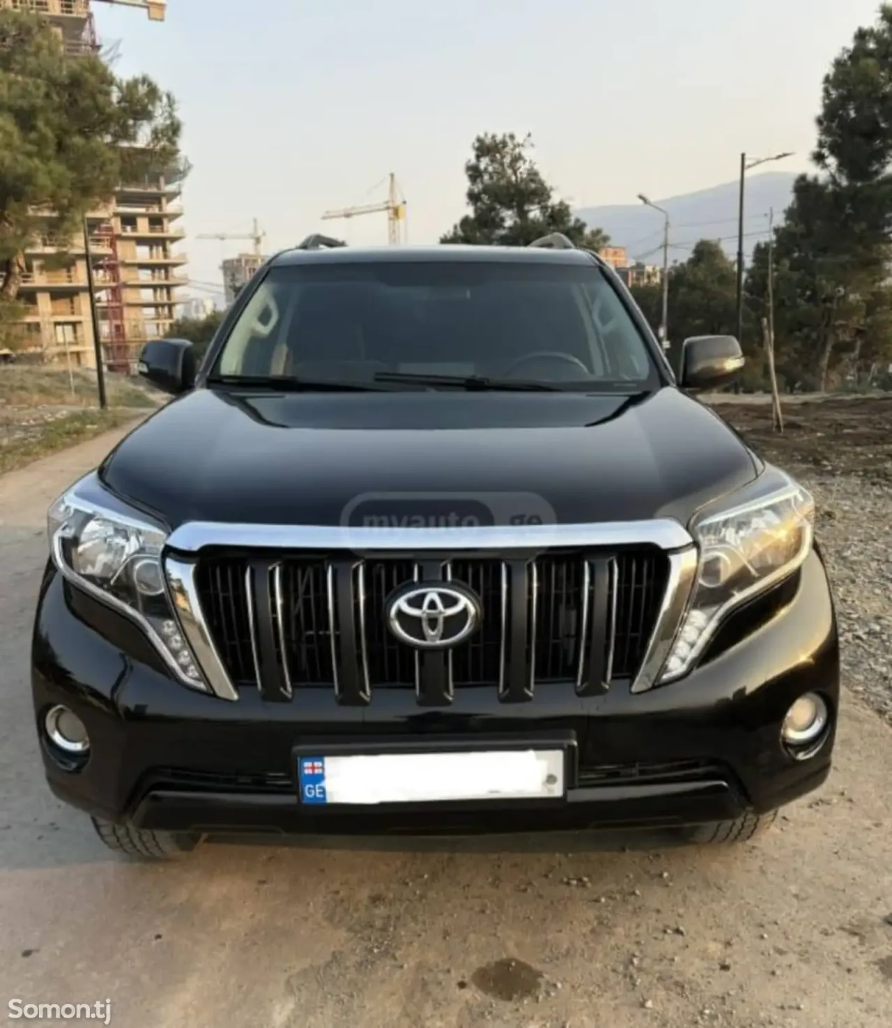 Toyota Land Cruiser Prado 2016 · 4.7 AT