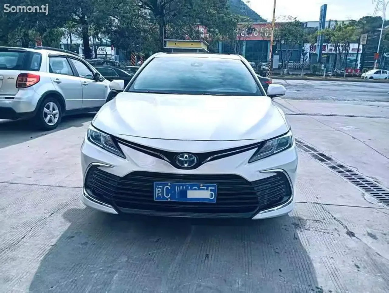 Toyota Camry 2022 · 2.5 AT