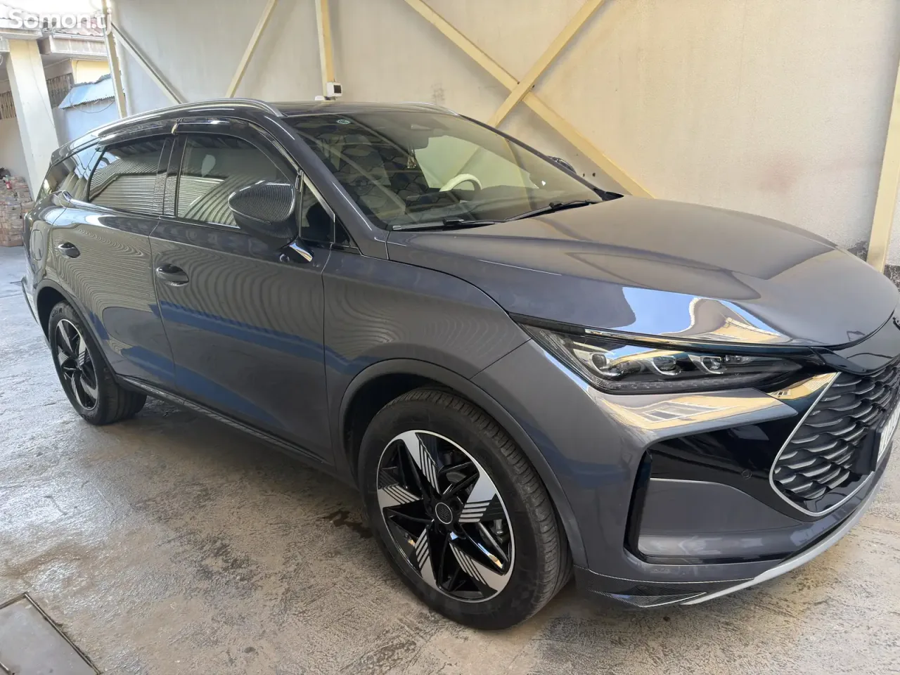 BYD Tang 2025 · 1.5 AT