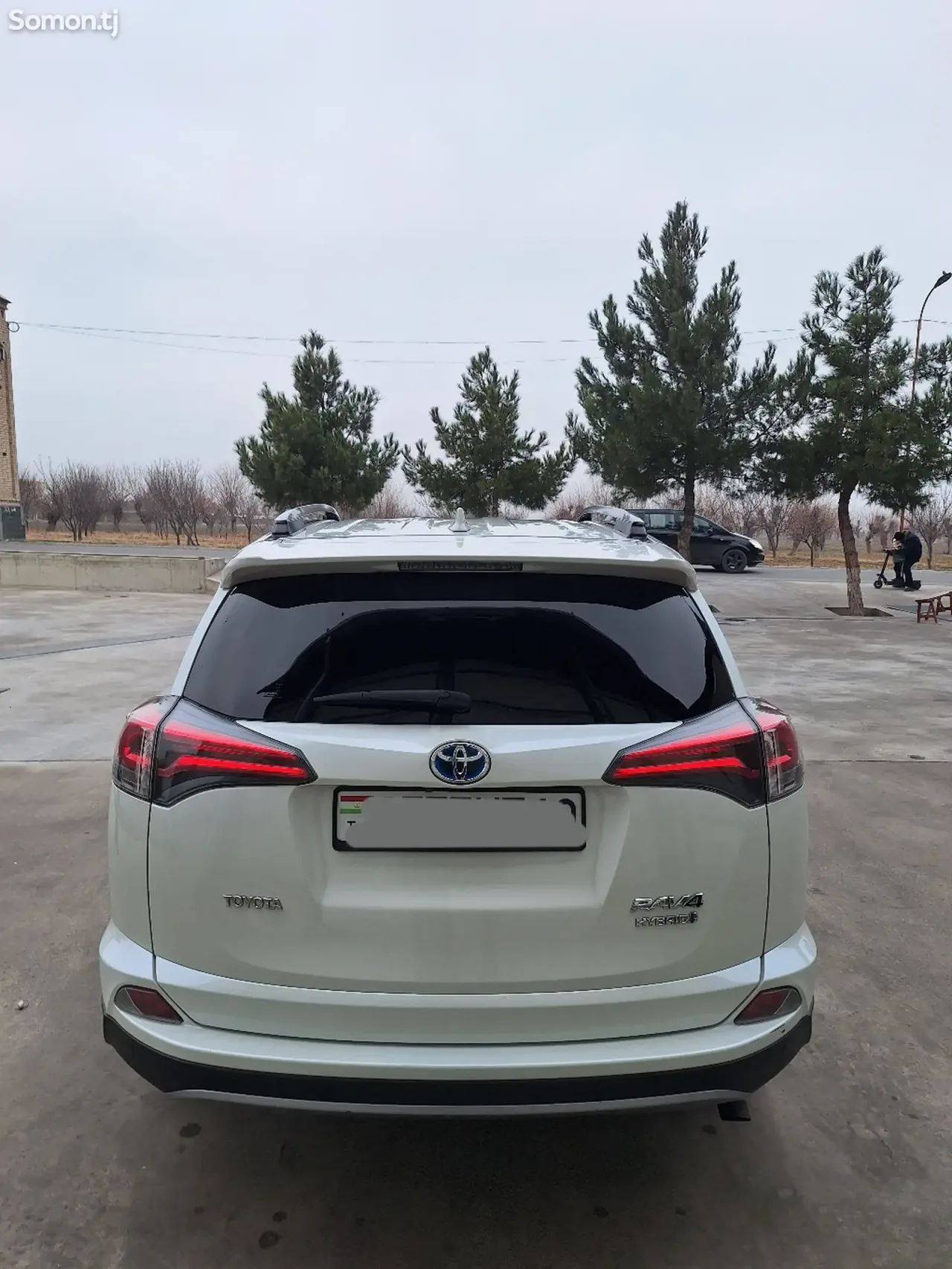 Toyota RAV 4 2018 · 2.5 AT