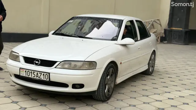 Opel Vectra B 2001 · 1.8 AT