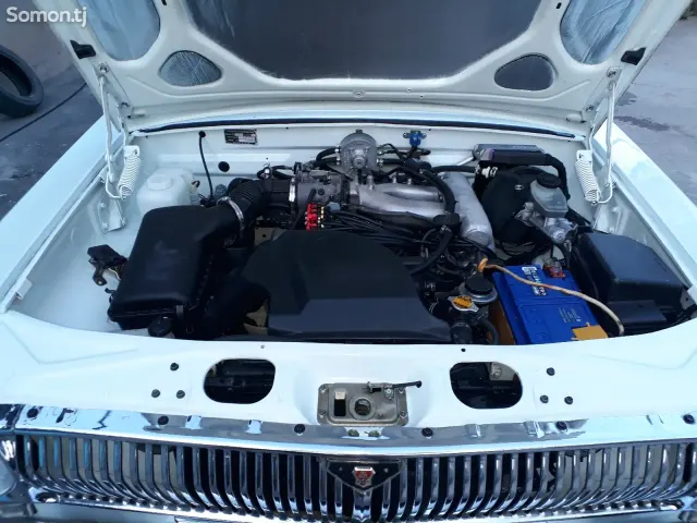 ГАЗ 24 1980 · 2.4 AT