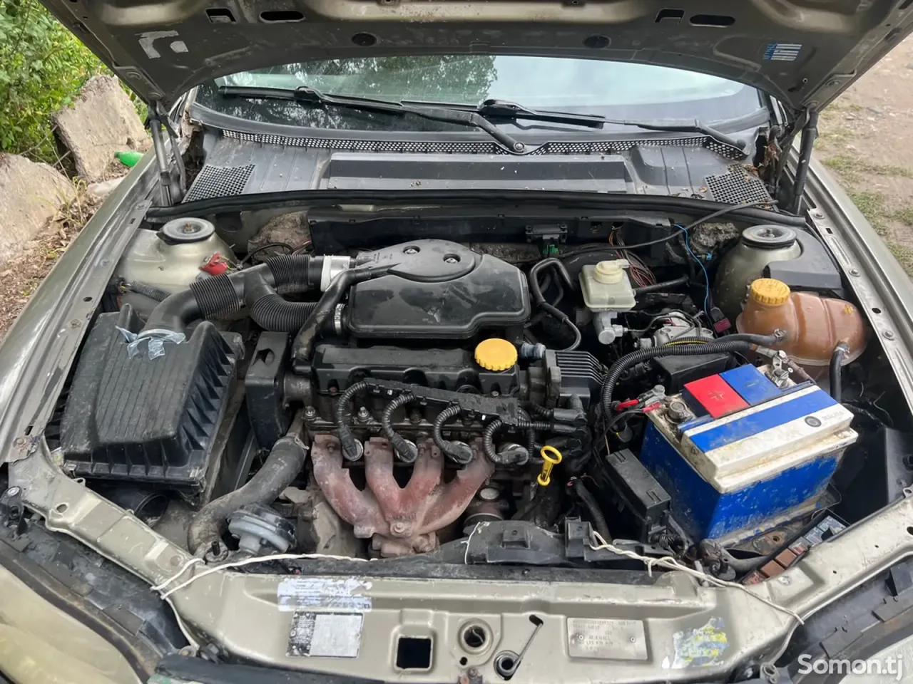 Opel Vectra B 1996 · 1.6 MT
