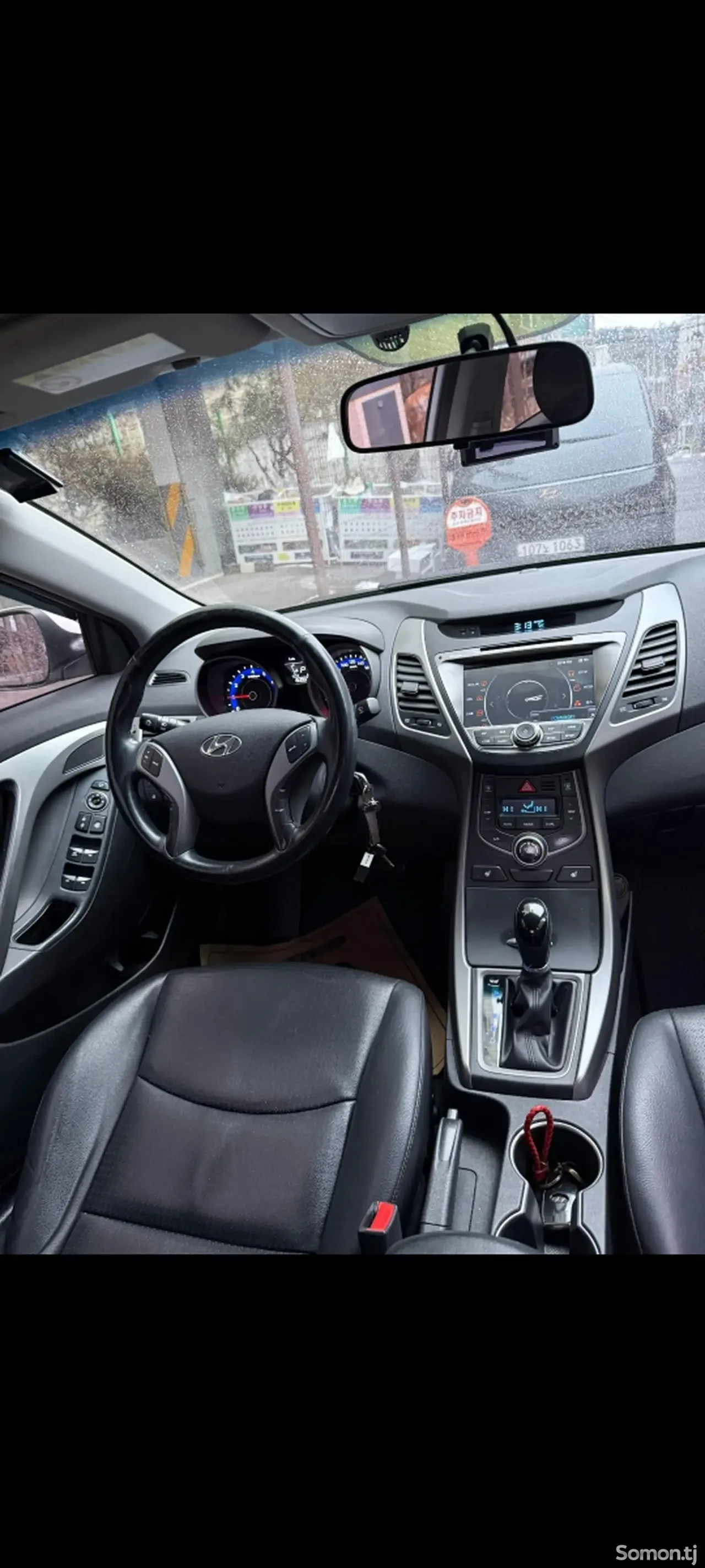 Hyundai Avante 2014 · 1.6 AT
