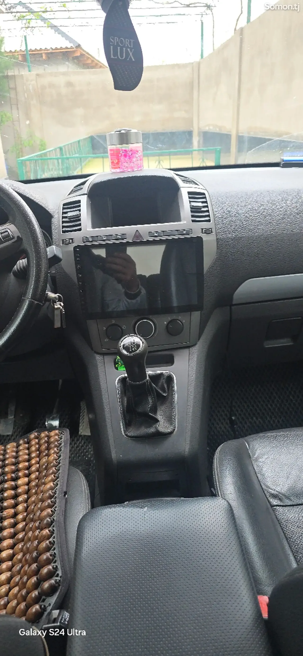 Opel Zafira 2006 · 2.2 MT