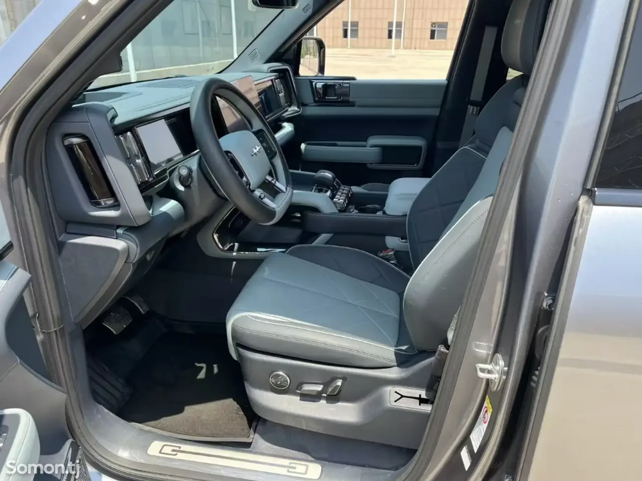 BYD Leopard 5 2024 · 2.0 AT
