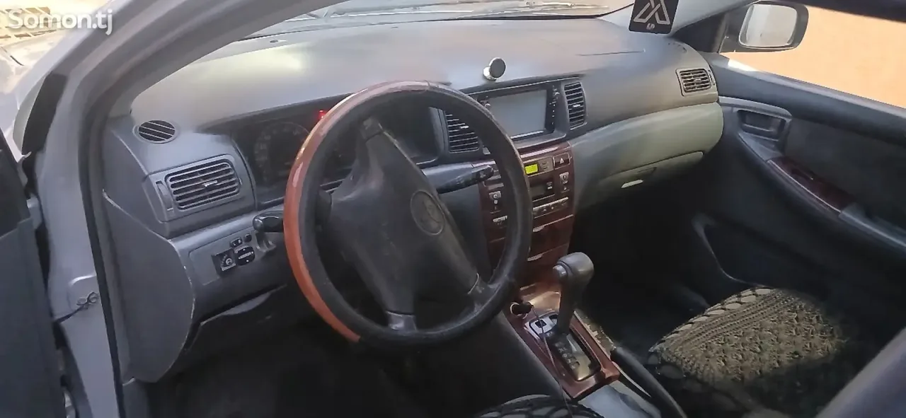 Toyota Corolla 2005 · 1.5 AT