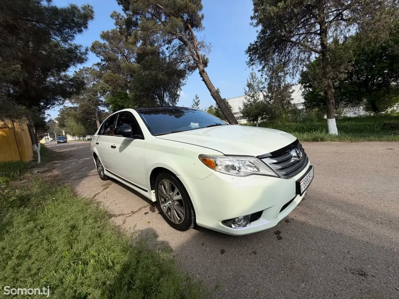 Toyota Avalon 2011 · 3.5 AT