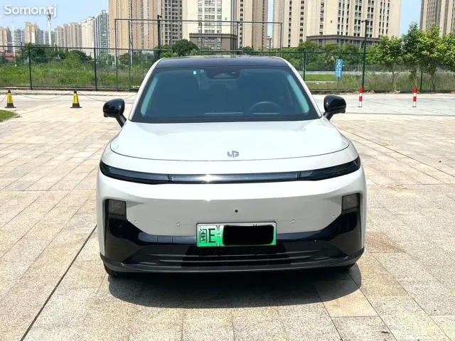 Leapmotor B10 2025 · AT