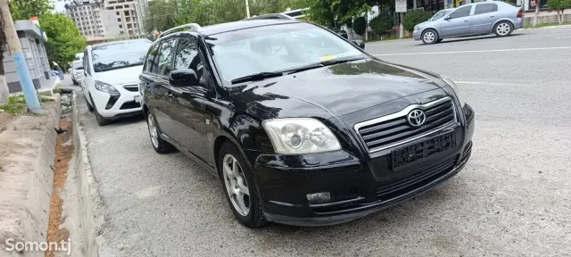 Toyota Avensis 2006 · 1.8 MT