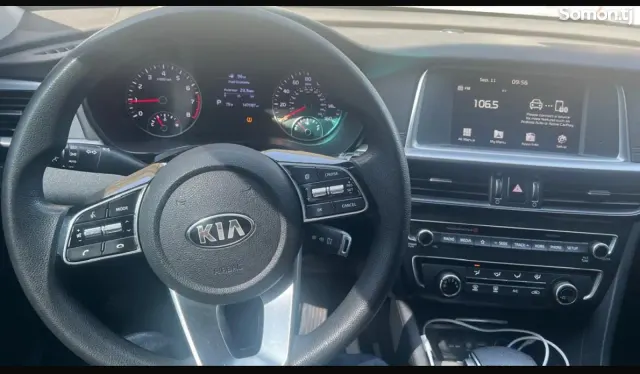 Kia Optima 2019 · 2.4 AT