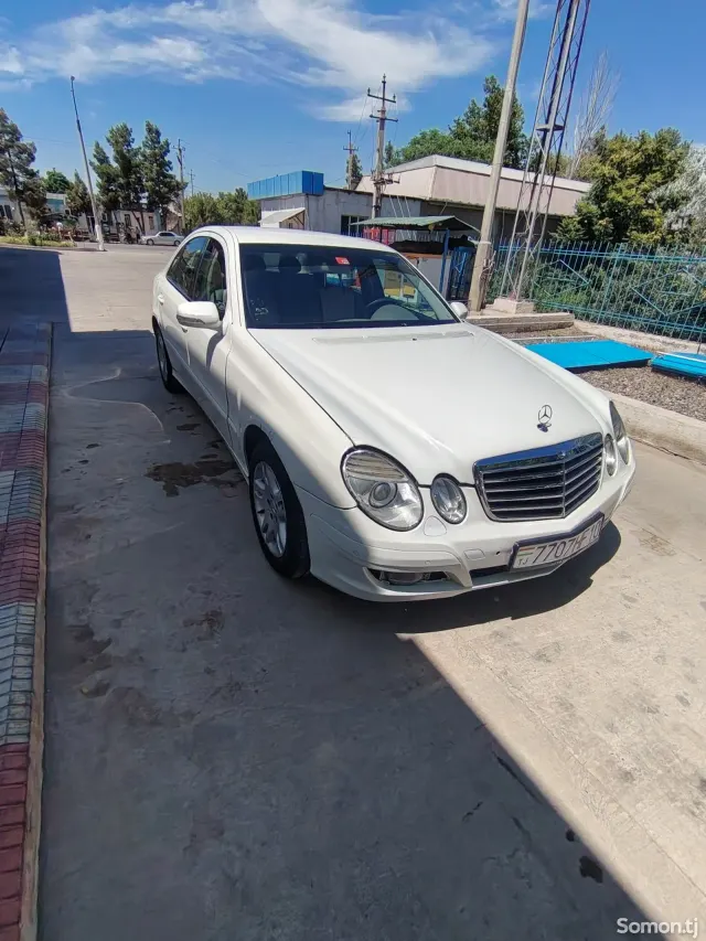 Mercedes-Benz E class 2007 · 3.5 AT