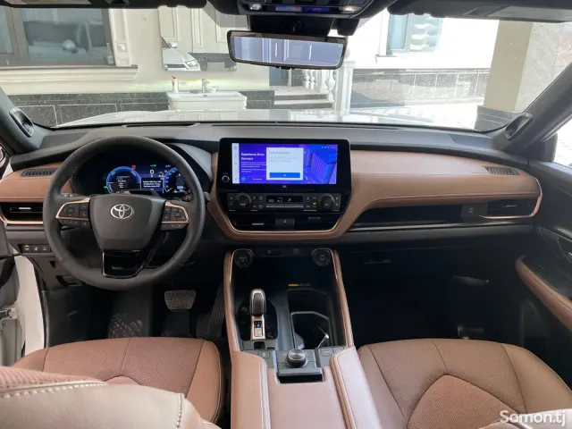 Toyota Highlander 2026 · 4.5 AT