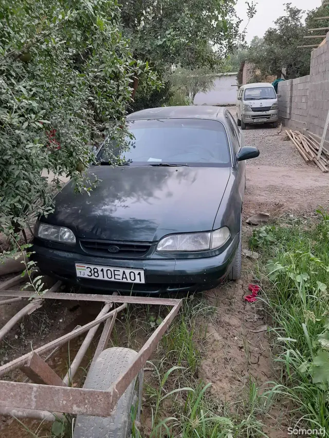 Hyundai Sonata 1996 · 1.8 MT