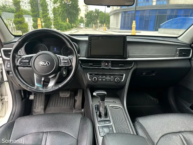 Kia Optima 2020 · 2.0 AT
