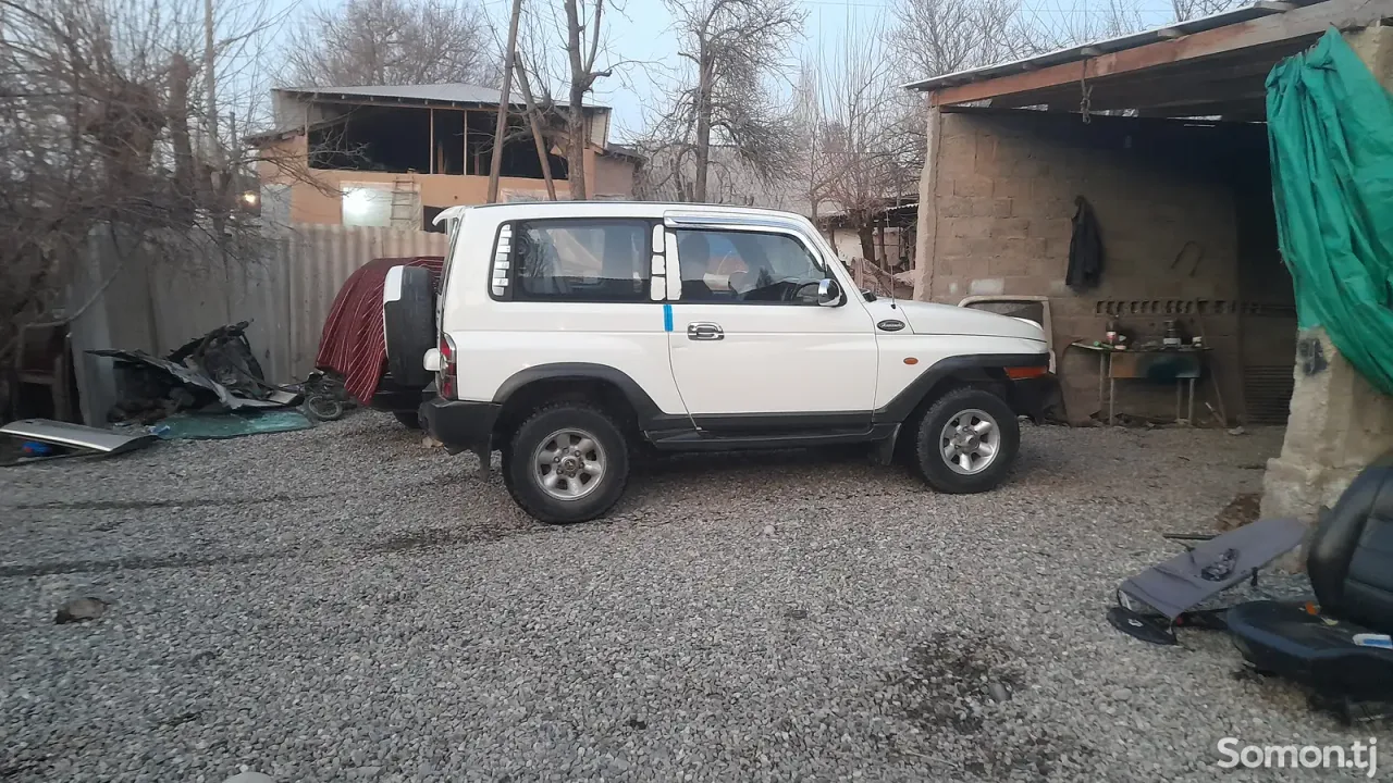 Ssang Yong Korando 2000 · 2.9 MT