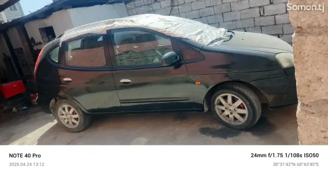 Chevrolet Rezzo 2001 · 1.8 MT