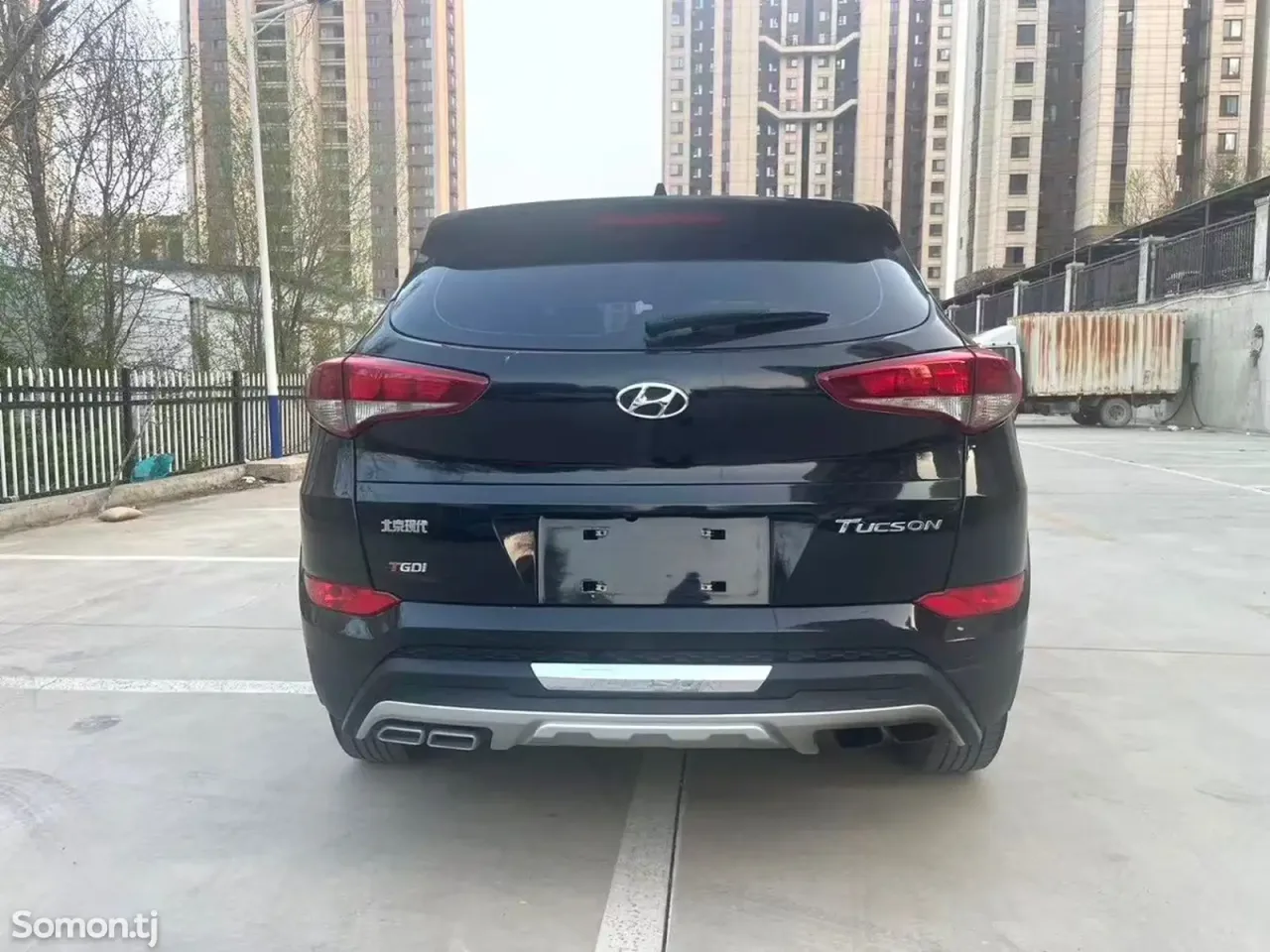 Hyundai Tucson 2015 · 1.6 AT