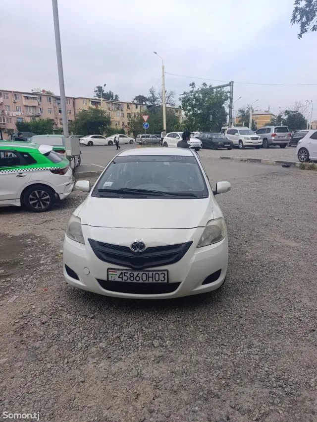 Toyota Belta 2009 · 1.3 AT