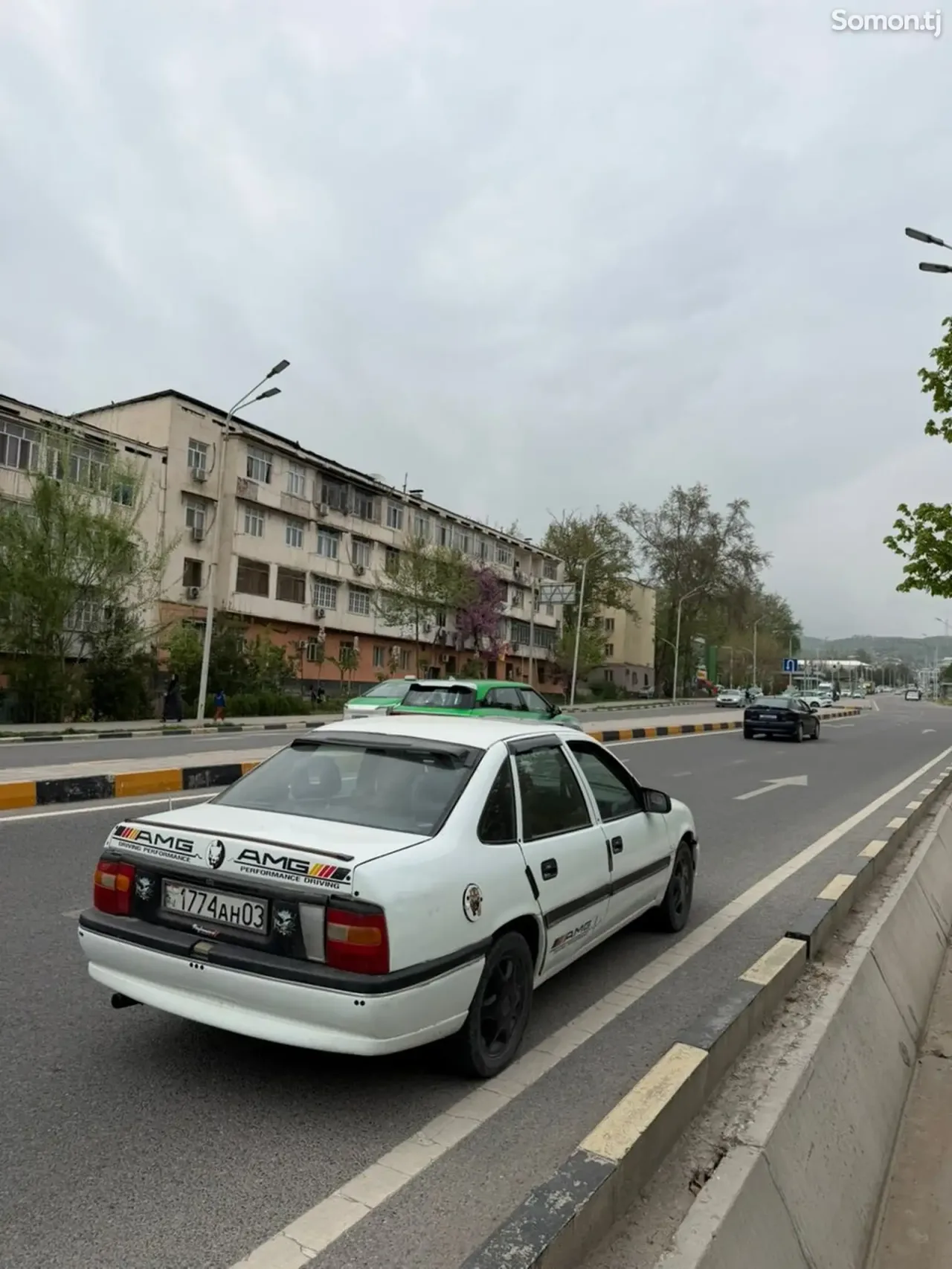 Opel Astra F 1993 · 1.8 MT