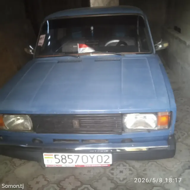 Lada (ВАЗ) 2105 1985 · MT