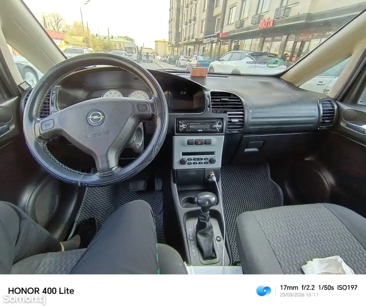 Opel Zafira 2004 · 2.2 AT