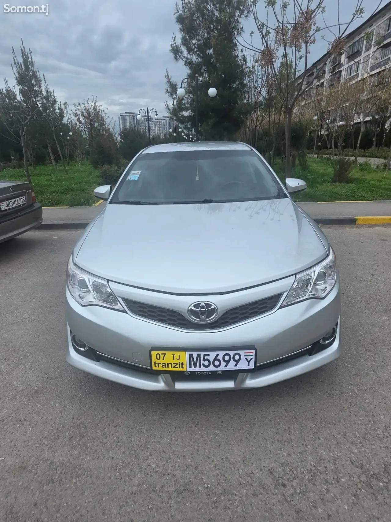 Toyota Camry 2013 · 2.5 AT