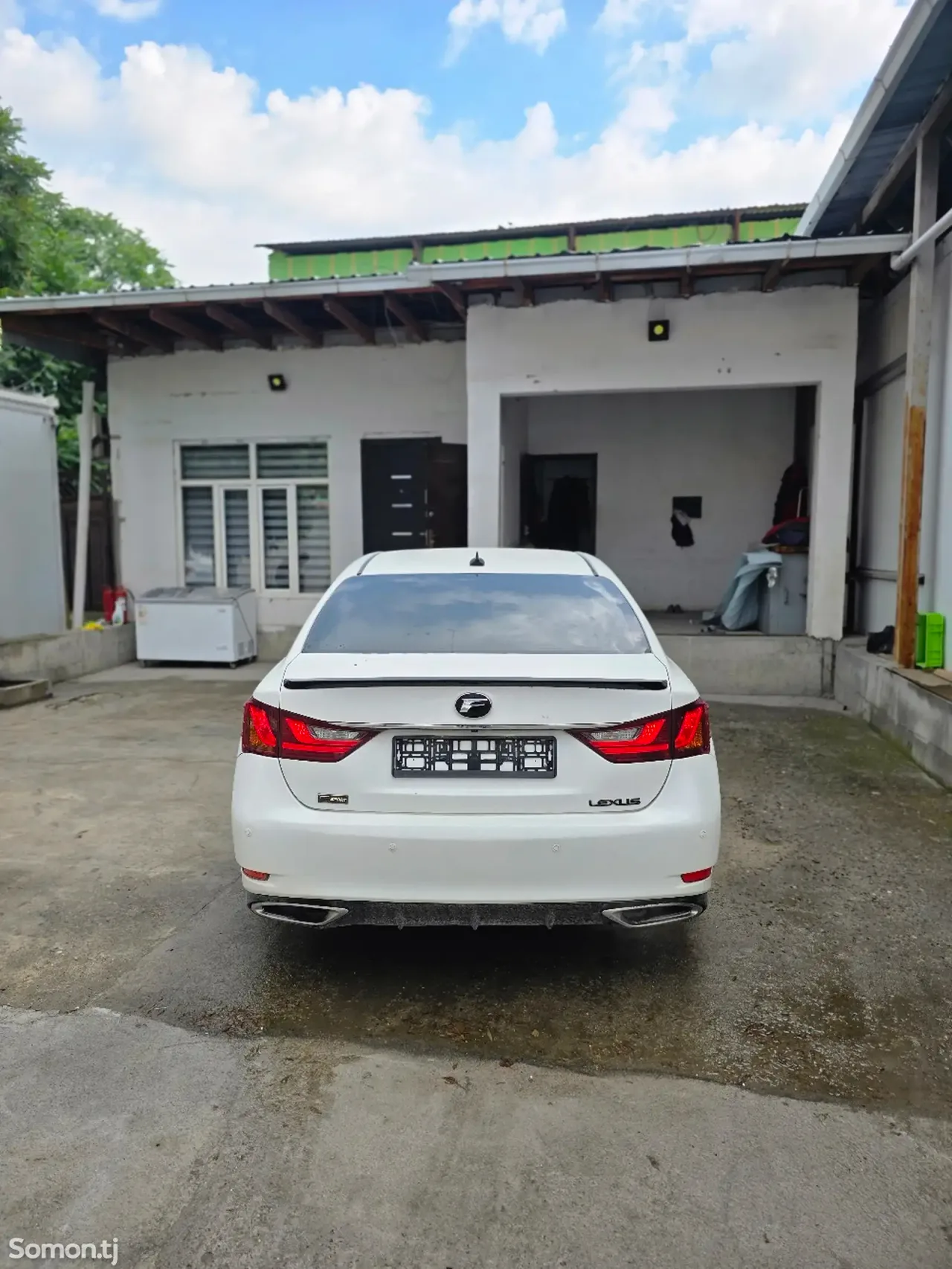 Lexus GS series 2012 · 3.5 AT
